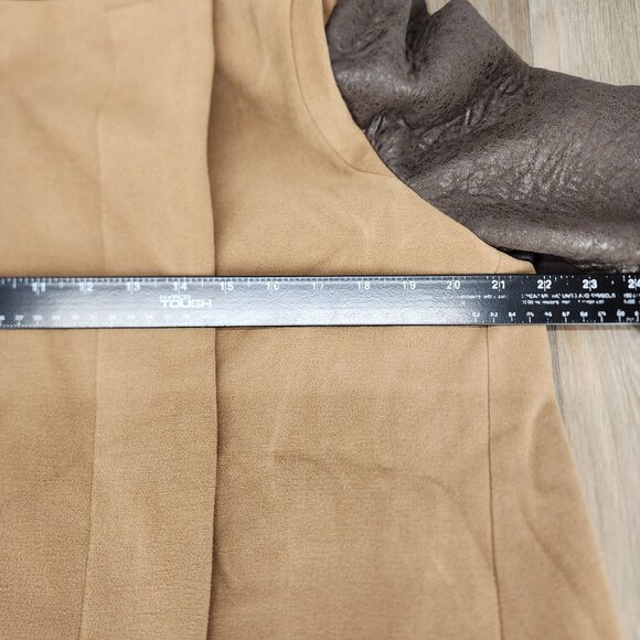 BCBGMAXAZRIA Womens Size Large Long Camel Coat With Brown Faux Leather Sleeves - Picture 10 of 13